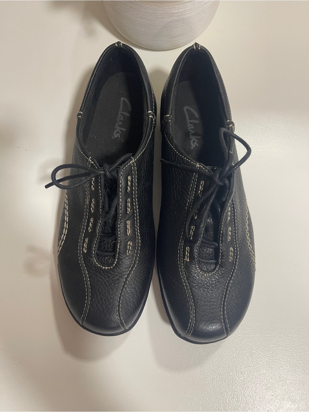 Clarks Black Leather Slip-On Lace-Style Casual Loafers